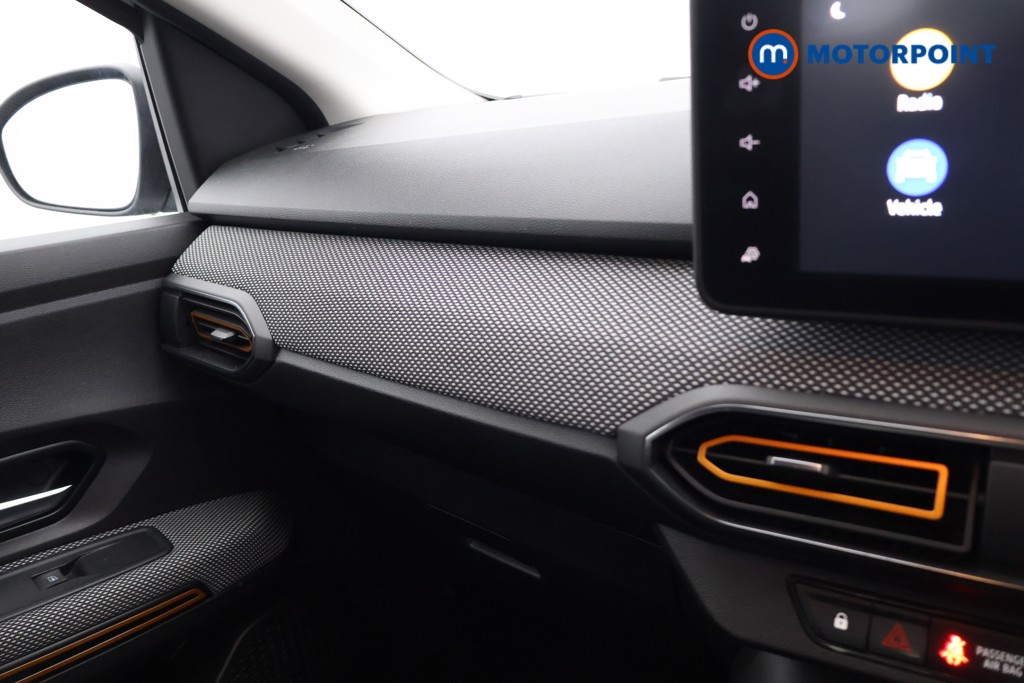 Dacia Sandero Stepway Comfort Manual Petrol Hatchback - Stock Number (1601333) - 12th supplementary image