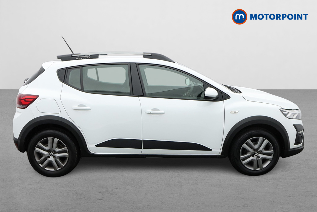 Dacia Sandero Stepway Comfort Manual Petrol Hatchback - Stock Number (1601333) - Drivers side