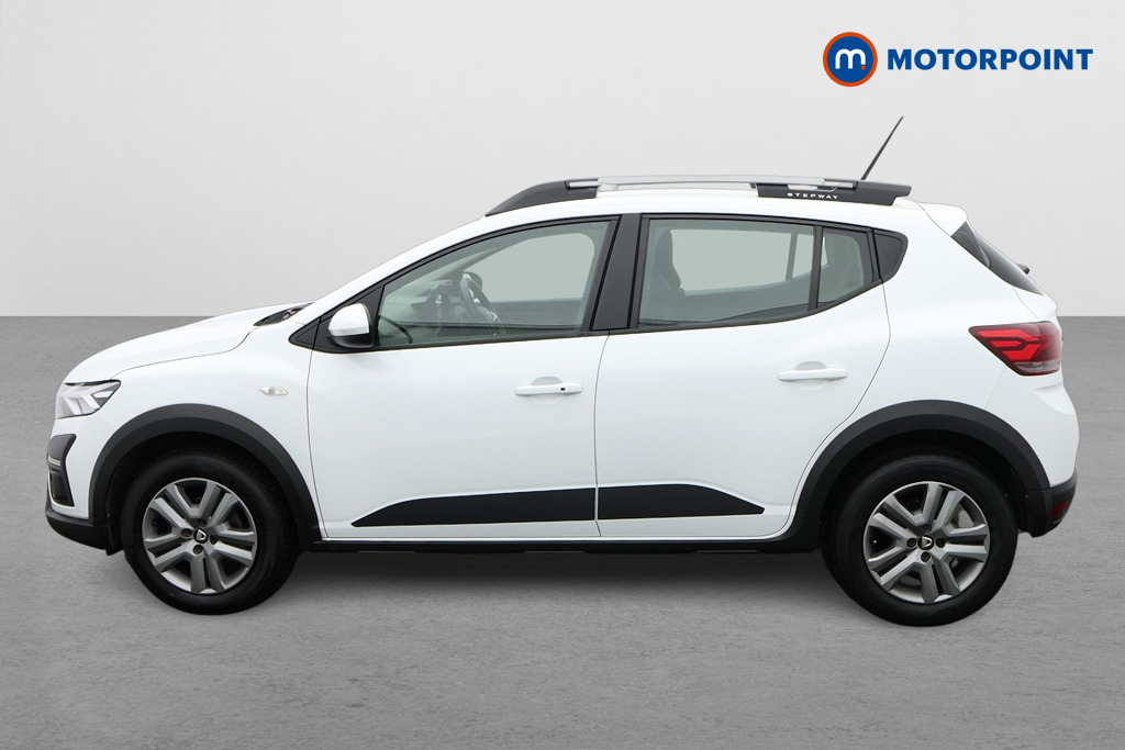 Dacia Sandero Stepway Comfort Manual Petrol Hatchback - Stock Number (1601333) - Passenger side