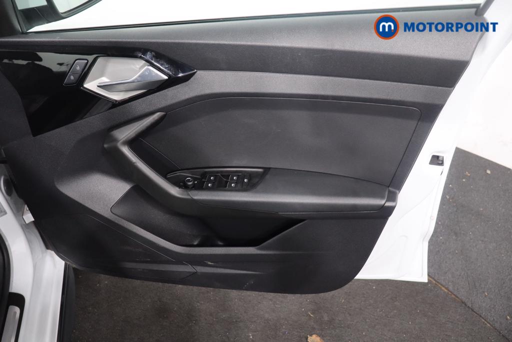 Audi A1 Citycarver Automatic Petrol Hatchback - Stock Number (1601368) - 9th supplementary image