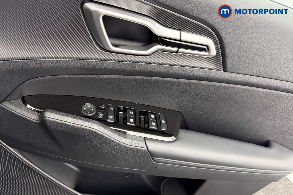 KIA Sportage 3 Automatic Petrol-Electric Hybrid SUV - Stock Number (1601438) - 14th supplementary image