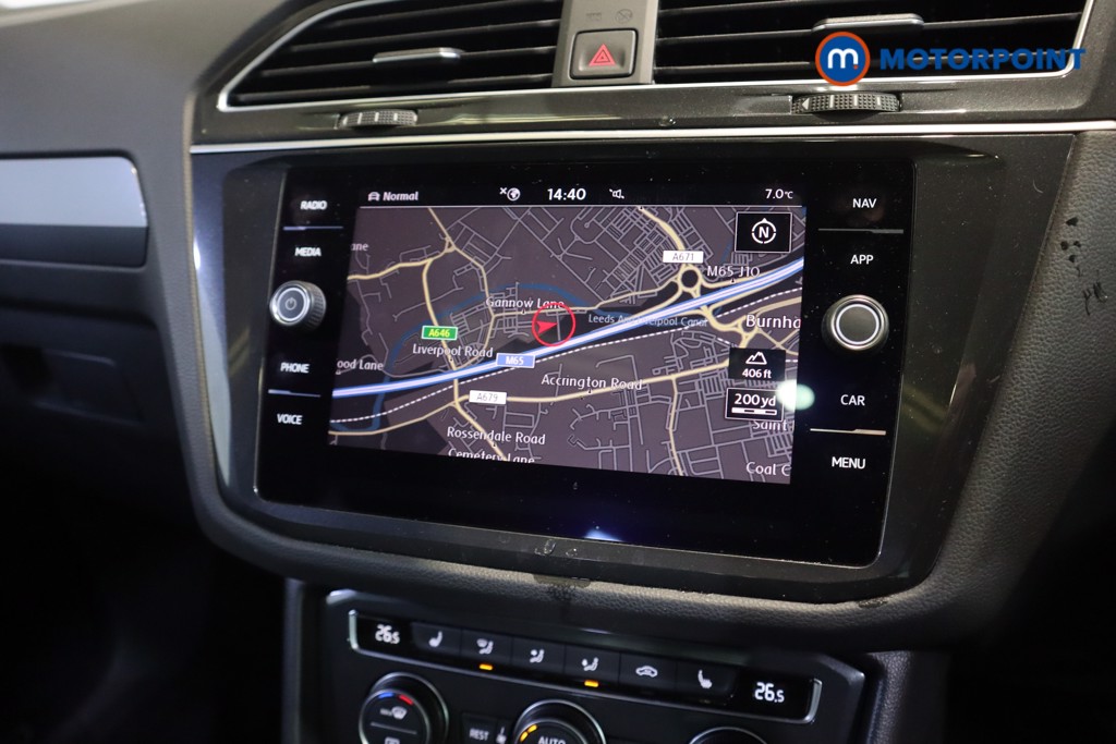 Volkswagen Tiguan R-Line Automatic Diesel SUV - Stock Number (1601499) - 2nd supplementary image