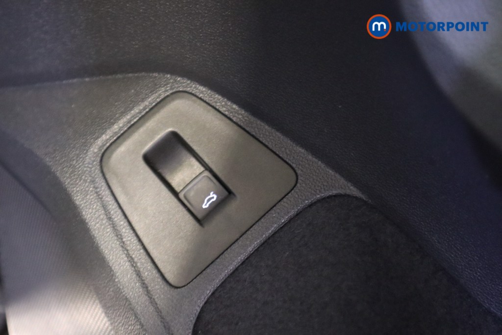 Volkswagen Tiguan R-Line Automatic Diesel SUV - Stock Number (1601499) - 15th supplementary image