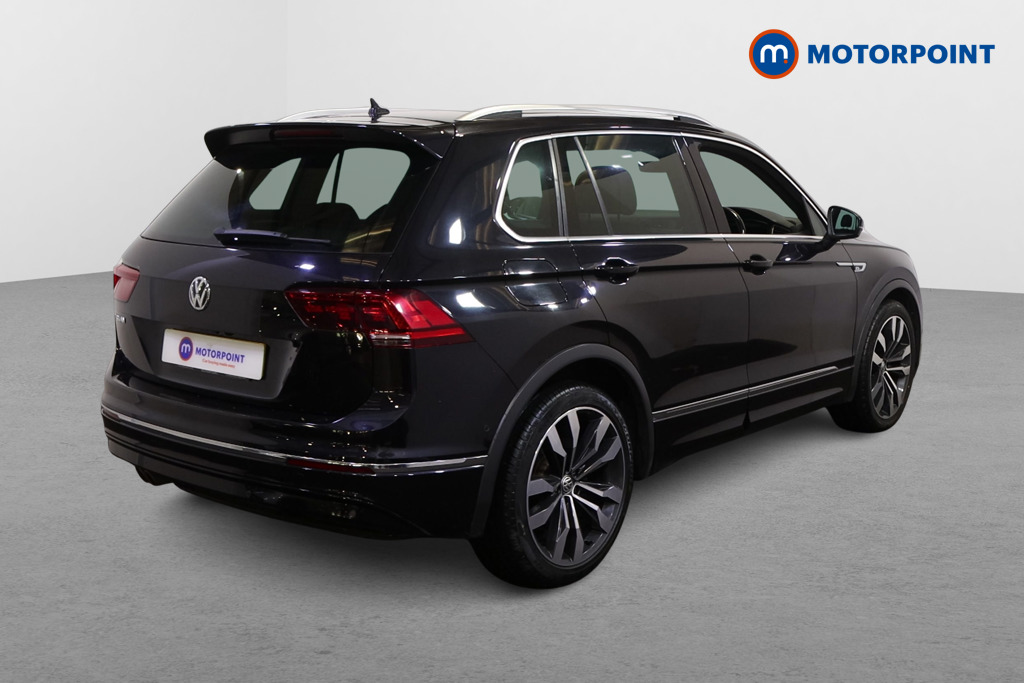Volkswagen Tiguan R-Line Automatic Diesel SUV - Stock Number (1601499) - Drivers side rear corner