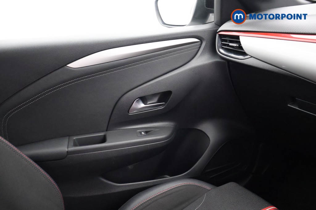 Vauxhall Corsa SRI Manual Petrol Hatchback - Stock Number (1601981) - 12th supplementary image