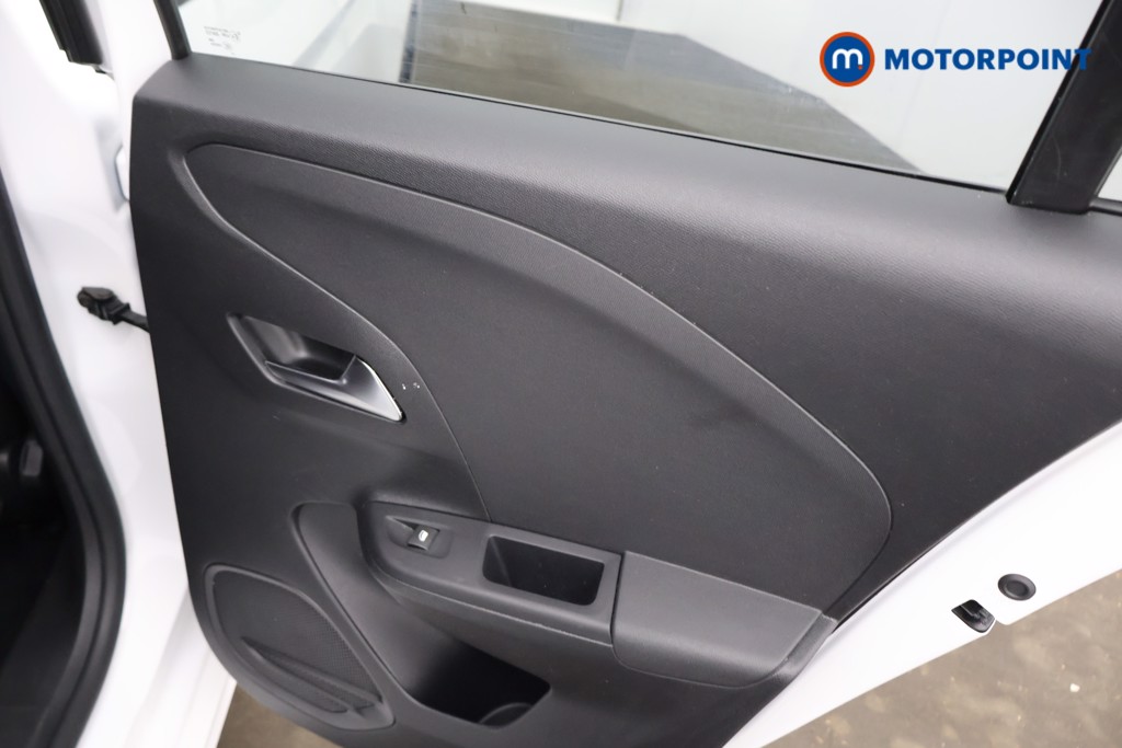 Vauxhall Corsa SRI Manual Petrol Hatchback - Stock Number (1601981) - 18th supplementary image