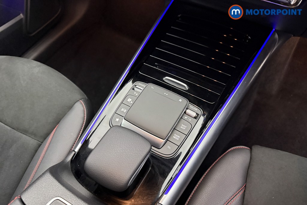 Mercedes-Benz B Class Amg Line Automatic Diesel Hatchback - Stock Number (1602142) - 5th supplementary image