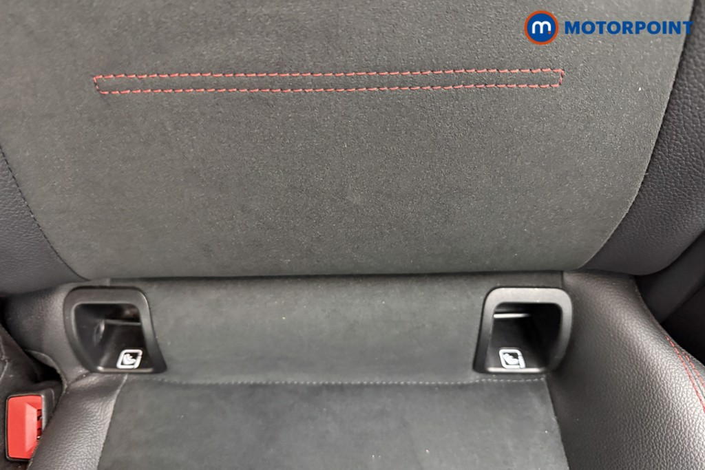 Mercedes-Benz B Class Amg Line Automatic Diesel Hatchback - Stock Number (1602142) - 16th supplementary image