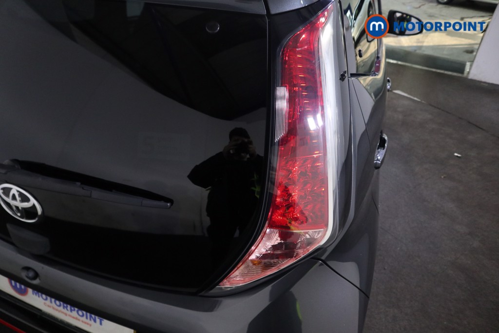Toyota Aygo X-Press Manual Petrol Hatchback - Stock Number (1602161) - 17th supplementary image