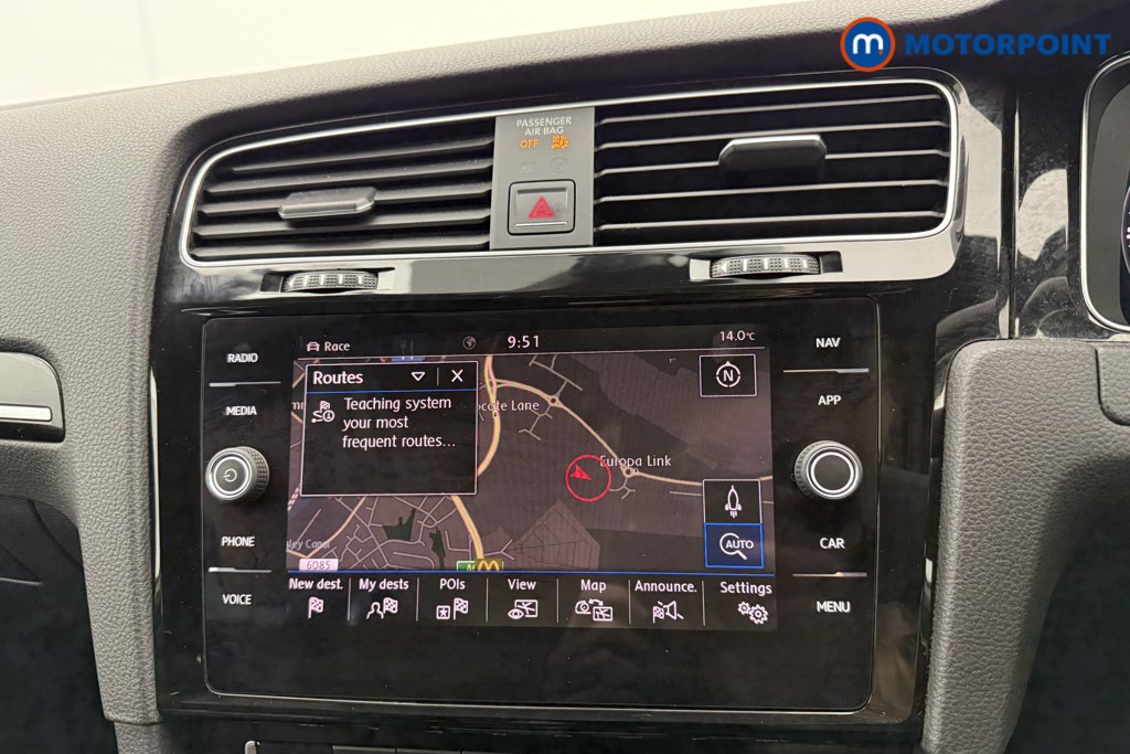 Volkswagen Golf R Manual Petrol Hatchback - Stock Number (1602167) - 3rd supplementary image