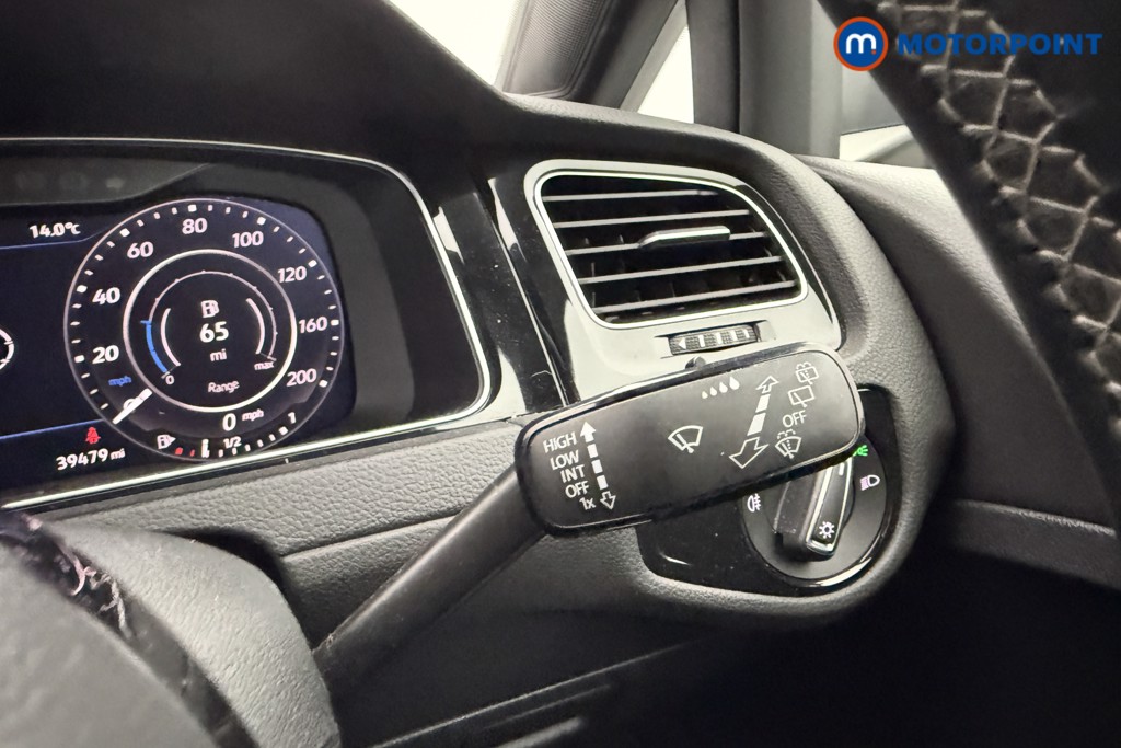 Volkswagen Golf R Manual Petrol Hatchback - Stock Number (1602167) - 10th supplementary image