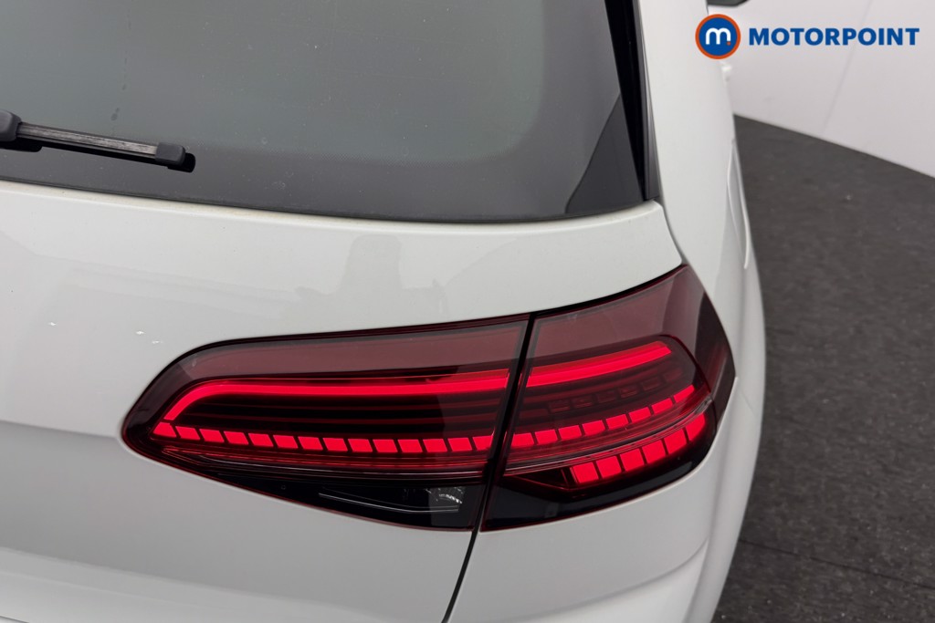 Volkswagen Golf R Manual Petrol Hatchback - Stock Number (1602167) - 27th supplementary image