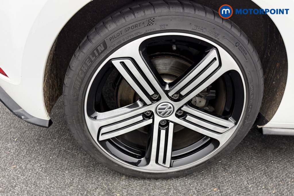 Volkswagen Golf R Manual Petrol Hatchback - Stock Number (1602167) - 30th supplementary image