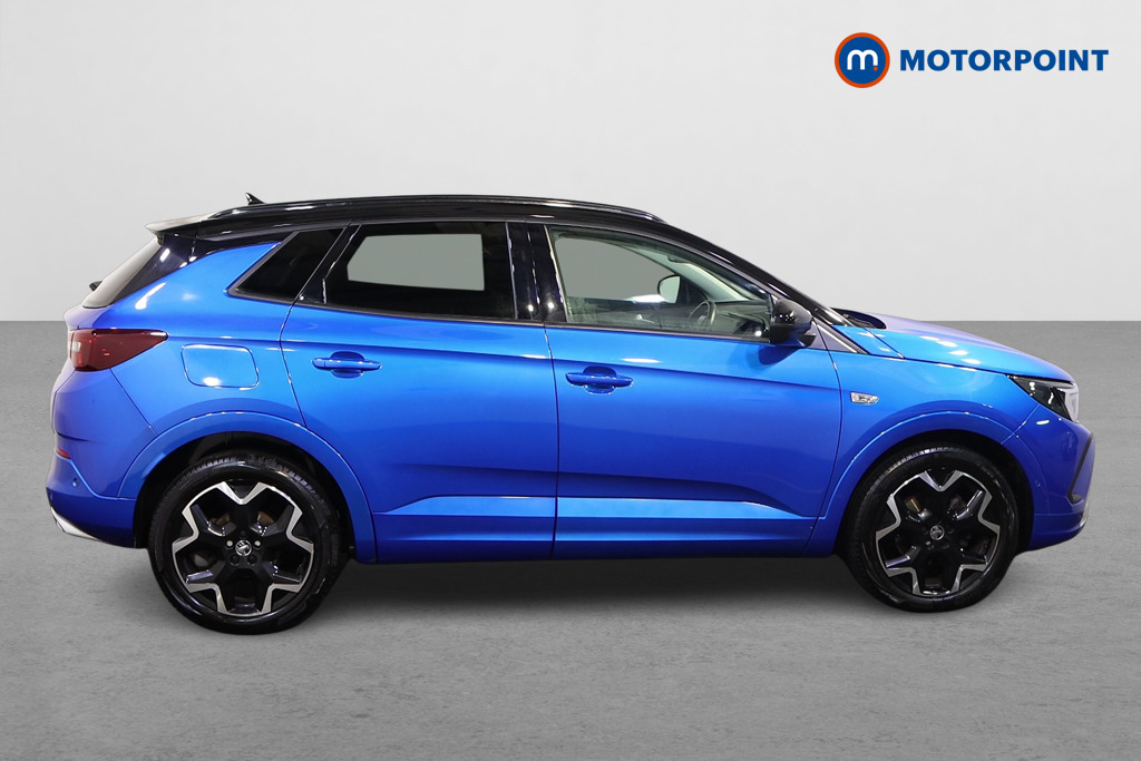 Vauxhall Grandland Ultimate Automatic Diesel SUV - Stock Number (1602194) - Drivers side