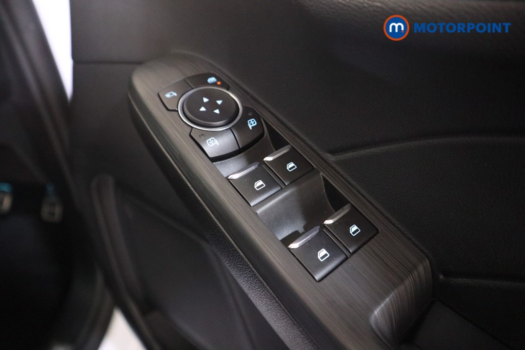 Ford Kuga St-Line Edition Automatic Petrol-Electric Hybrid SUV - Stock Number (1602317) - 12th supplementary image