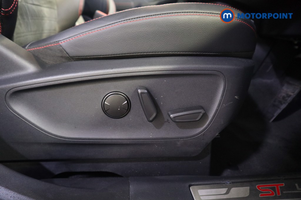 Ford Kuga St-Line Edition Automatic Petrol-Electric Hybrid SUV - Stock Number (1602317) - 15th supplementary image