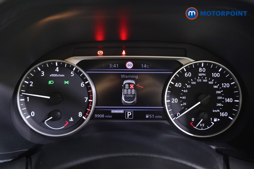 Nissan Juke N-Connecta Automatic Petrol SUV - Stock Number (1602319) - 4th supplementary image