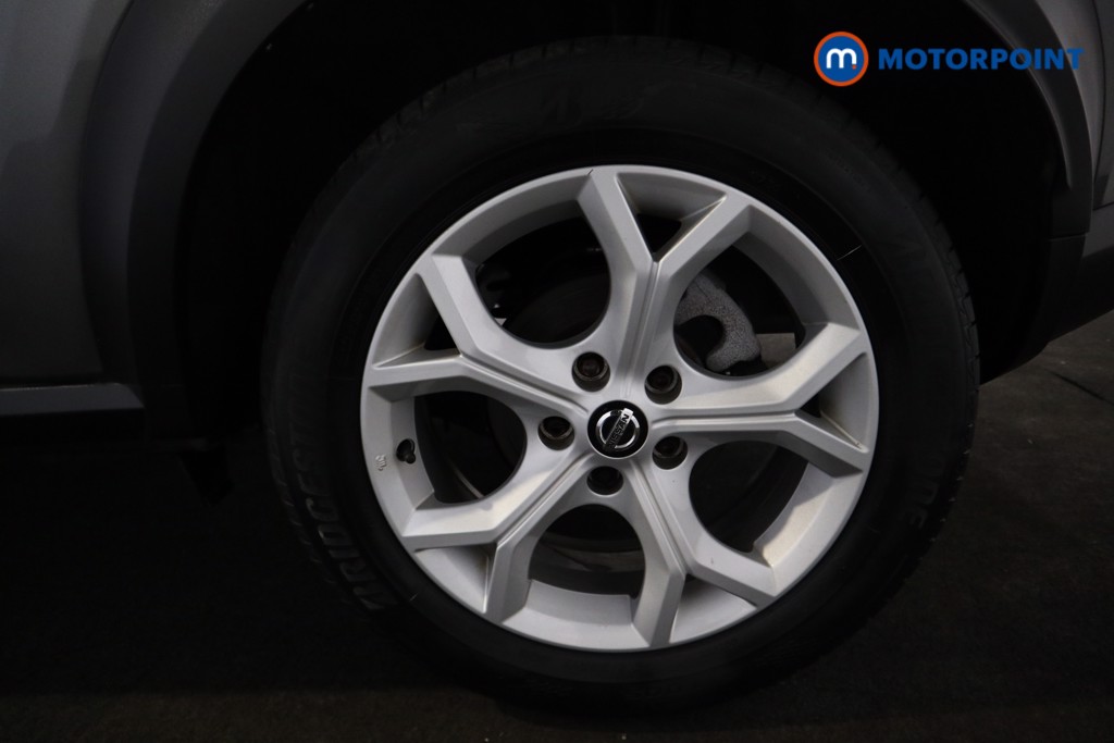Nissan Juke N-Connecta Automatic Petrol SUV - Stock Number (1602319) - 16th supplementary image