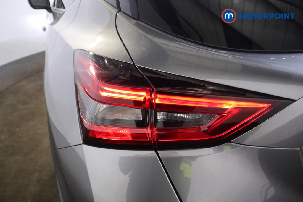 Nissan Juke N-Connecta Automatic Petrol SUV - Stock Number (1602319) - 18th supplementary image