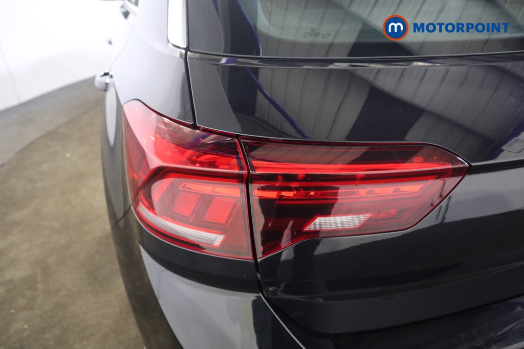 Volkswagen T-Roc Life Manual Petrol SUV - Stock Number (1602335) - 18th supplementary image