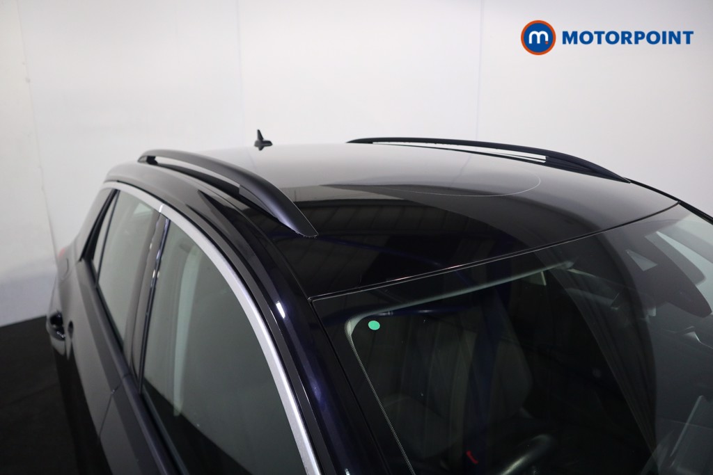 Volkswagen T-Roc Life Manual Petrol SUV - Stock Number (1602335) - 21st supplementary image