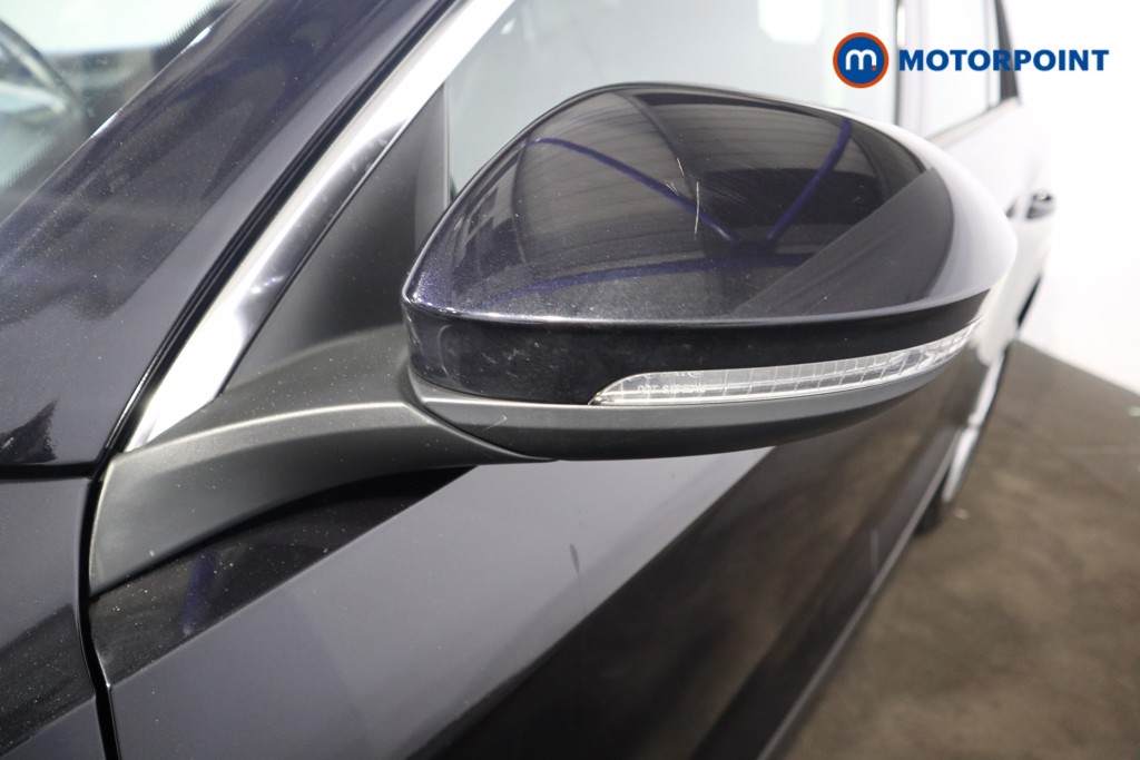 Volkswagen T-Roc Life Manual Petrol SUV - Stock Number (1602335) - 23rd supplementary image