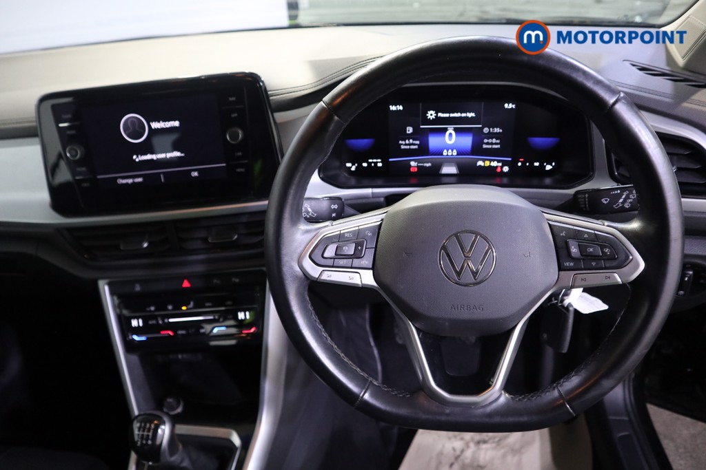 Volkswagen T-Roc Life Manual Petrol SUV - Stock Number (1602335) - 1st supplementary image
