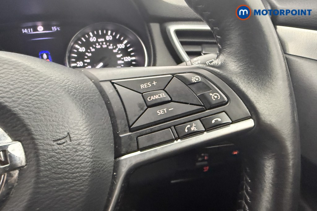 Nissan Qashqai N-Connecta Manual Petrol SUV - Stock Number (1602343) - 7th supplementary image