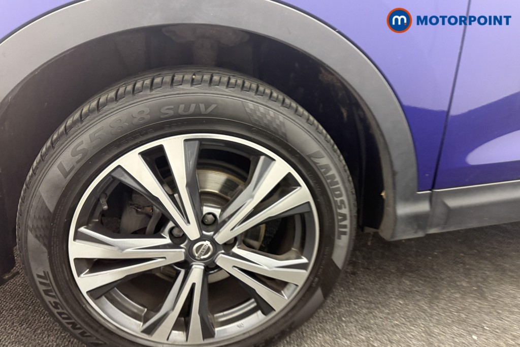 Nissan Qashqai N-Connecta Manual Petrol SUV - Stock Number (1602343) - 24th supplementary image