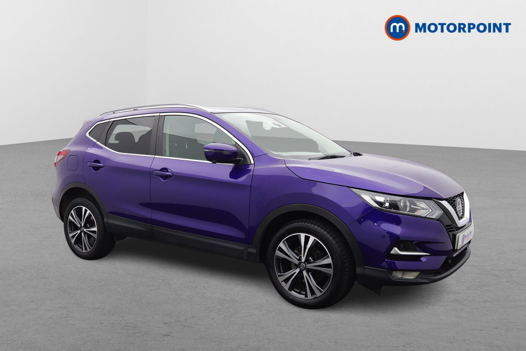 Nissan Qashqai N-Connecta Manual Petrol SUV - Stock Number (1602343) - Drivers side front corner