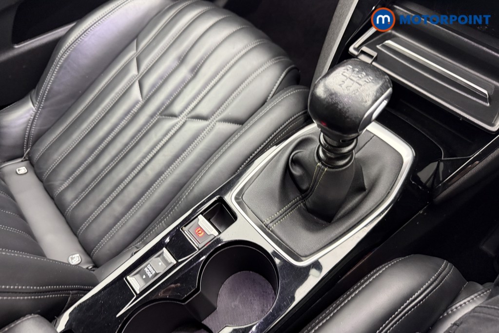 Peugeot 2008 GT Manual Petrol SUV - Stock Number (1602367) - 4th supplementary image
