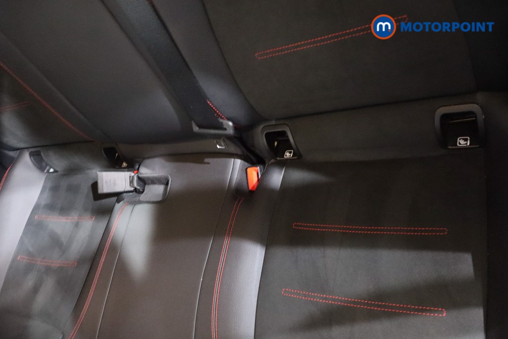 Mercedes-Benz GLA Amg Line Automatic Diesel SUV - Stock Number (1602385) - 25th supplementary image