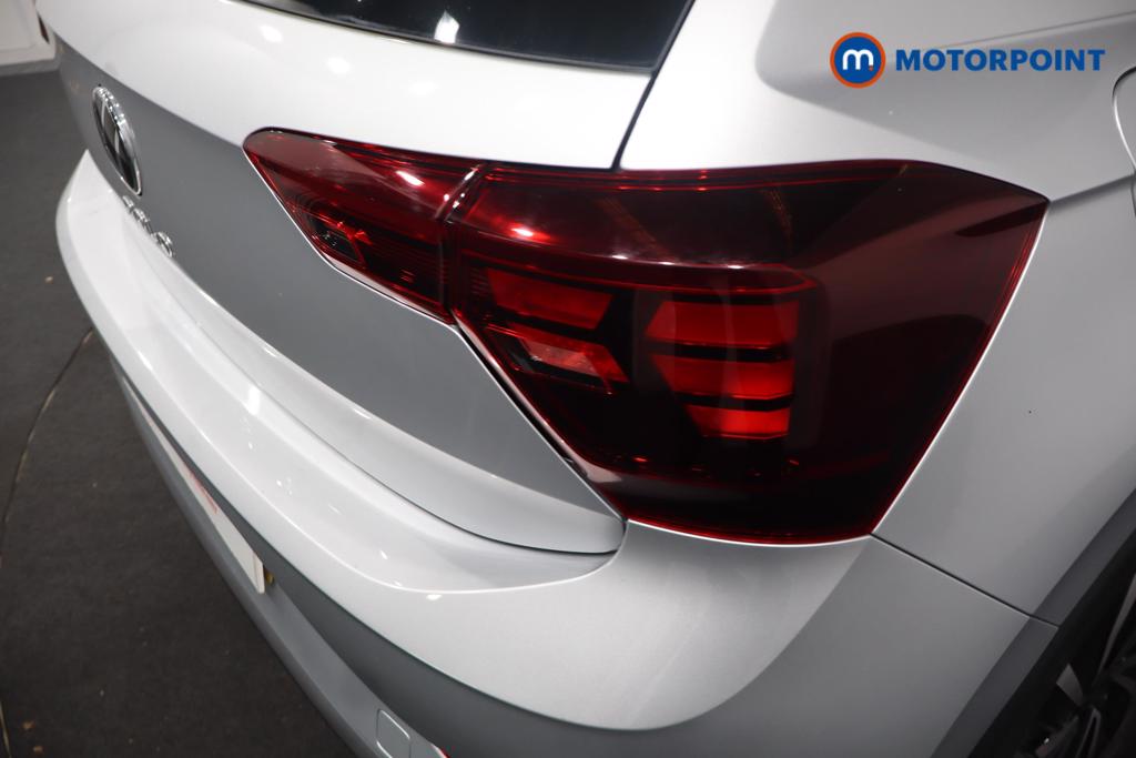 Volkswagen Polo Life Manual Petrol Hatchback - Stock Number (1602500) - 4th supplementary image