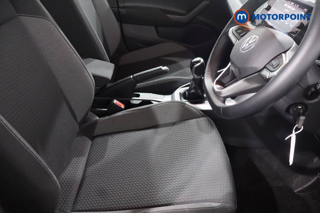 Volkswagen Polo Life Manual Petrol Hatchback - Stock Number (1602500) - 11th supplementary image