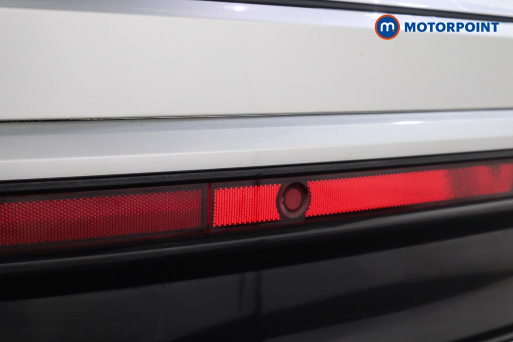 Volkswagen Taigo R-Line Manual Petrol SUV - Stock Number (1602553) - 19th supplementary image