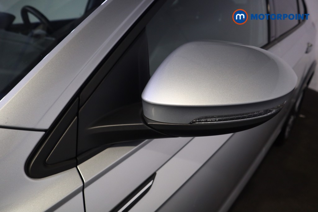 Volkswagen Taigo R-Line Manual Petrol SUV - Stock Number (1602553) - 25th supplementary image