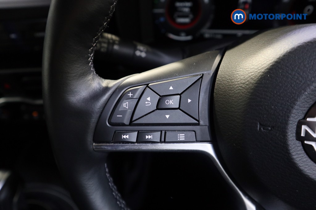 Nissan Juke Tekna Automatic Petrol-Electric Hybrid SUV - Stock Number (1602693) - 3rd supplementary image