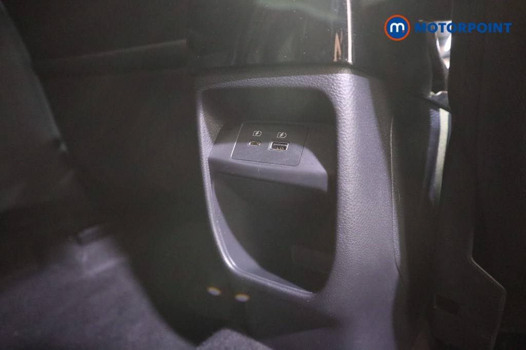 Nissan Juke Tekna Automatic Petrol-Electric Hybrid SUV - Stock Number (1602693) - 16th supplementary image