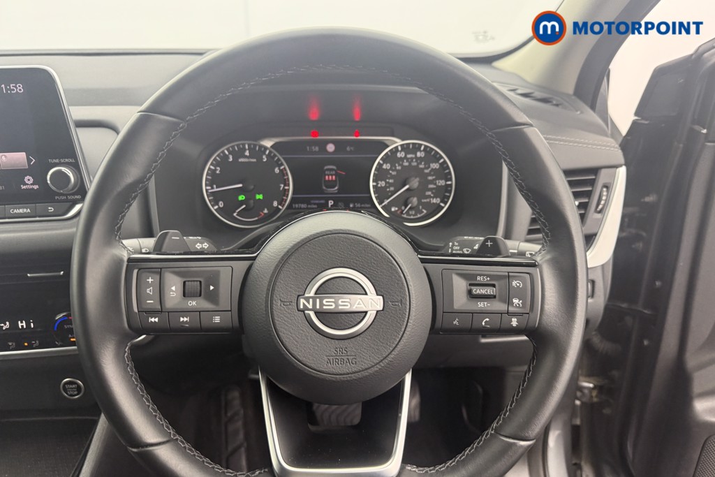 Nissan Qashqai Acenta Premium Automatic Petrol SUV - Stock Number (1602892) - 5th supplementary image