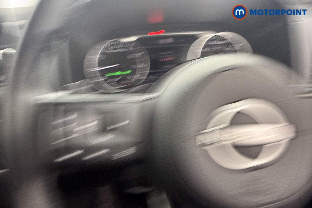 Nissan Qashqai Acenta Premium Automatic Petrol SUV - Stock Number (1602892) - 6th supplementary image