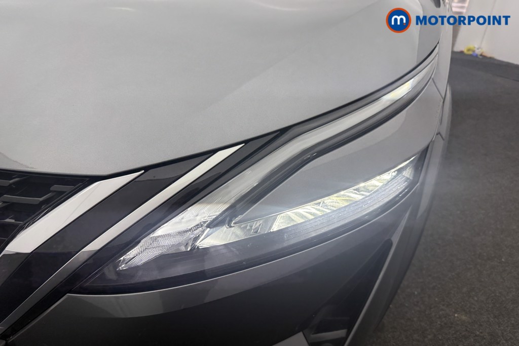 Nissan Qashqai Acenta Premium Automatic Petrol SUV - Stock Number (1602892) - 19th supplementary image