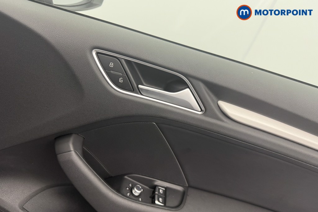 Audi A3 S Line Manual Petrol Hatchback - Stock Number (1602916) - 13th supplementary image