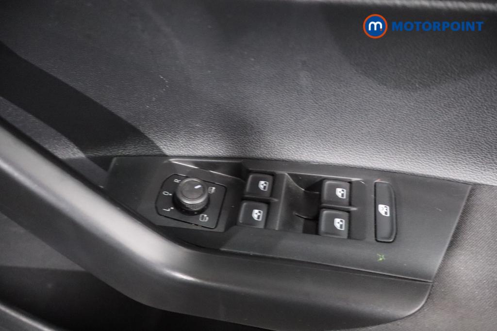 Volkswagen Polo Life Manual Petrol Hatchback - Stock Number (1602949) - 9th supplementary image