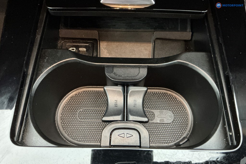 Mercedes-Benz CLA Amg Line Automatic Petrol Coupe - Stock Number (1603265) - 17th supplementary image