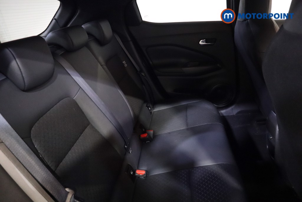 Nissan Juke N-Connecta Automatic Petrol SUV - Stock Number (1603397) - 7th supplementary image