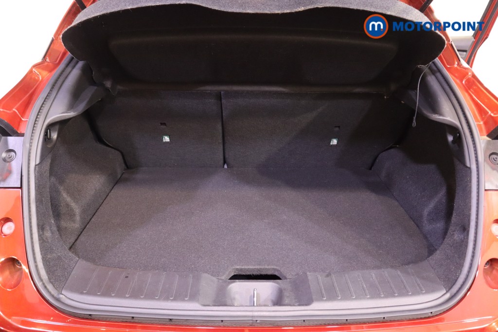 Nissan Juke N-Connecta Automatic Petrol SUV - Stock Number (1603397) - 8th supplementary image