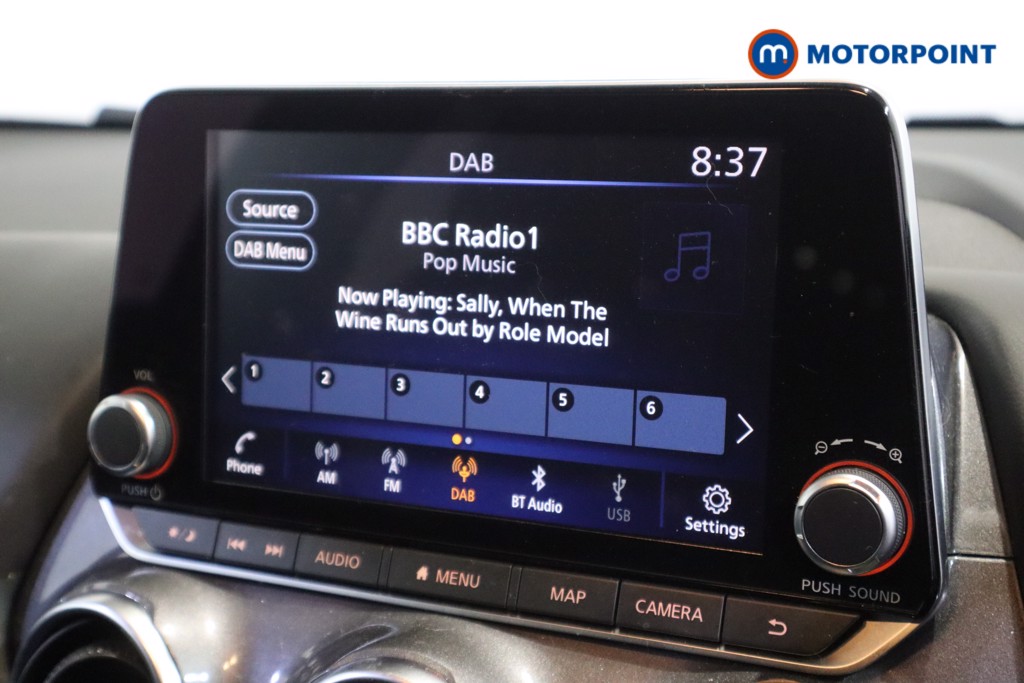 Nissan Juke N-Connecta Automatic Petrol SUV - Stock Number (1603397) - 17th supplementary image