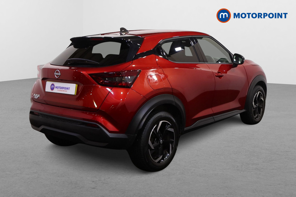 Nissan Juke N-Connecta Automatic Petrol SUV - Stock Number (1603397) - Drivers side rear corner