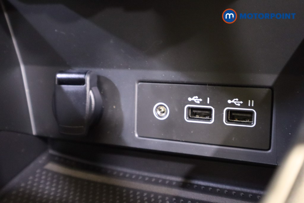 Renault Captur Techno Automatic Petrol-Electric Hybrid SUV - Stock Number (1603401) - 19th supplementary image