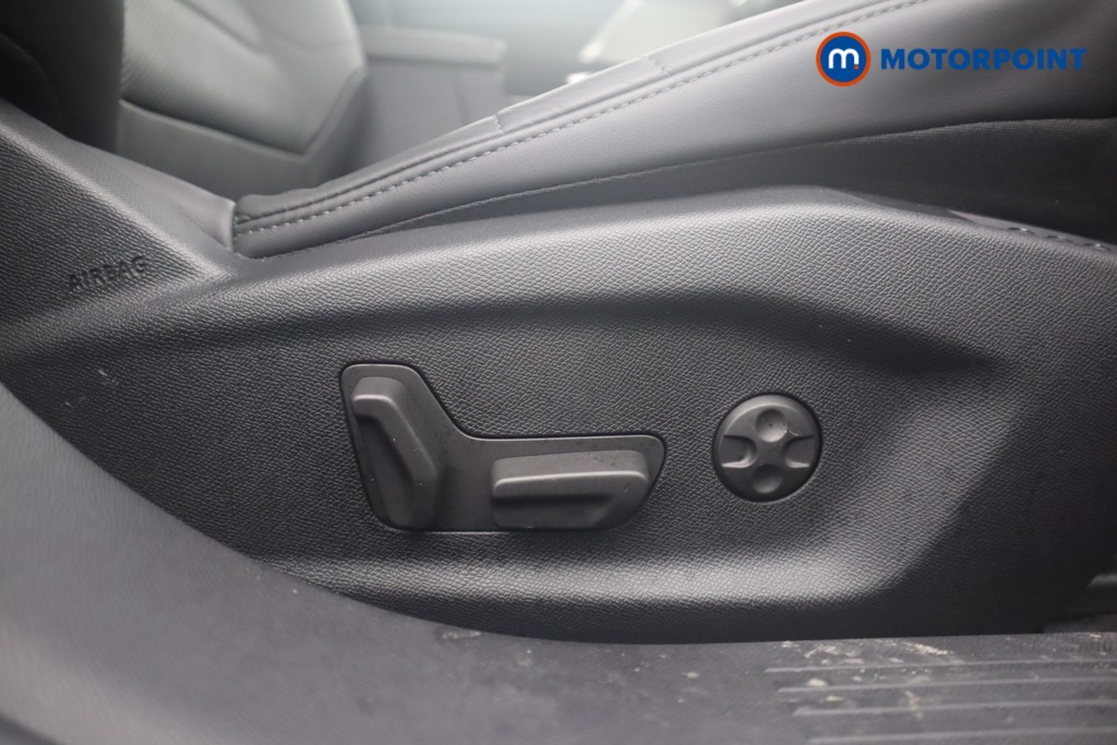 Citroen C5 X Shine Plus Automatic Petrol Plug-In Hybrid Hatchback - Stock Number (1603641) - 21st supplementary image